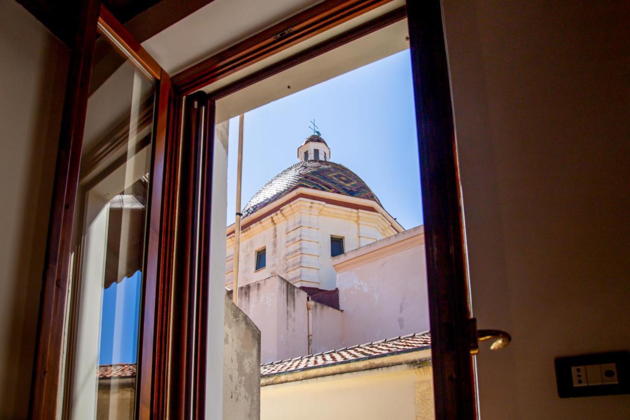 Residencia Pais Lägenhet Alghero Exteriör bild